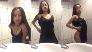 Bokep Abg Viral Cantik Miss Yeuwuy Si Kacamata Colmek 2