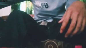 Bokep Diruang Tamu Lagi Sepi