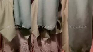 Miss Lutty Jilbab Cadar Colmek Pake Mesin Dildo